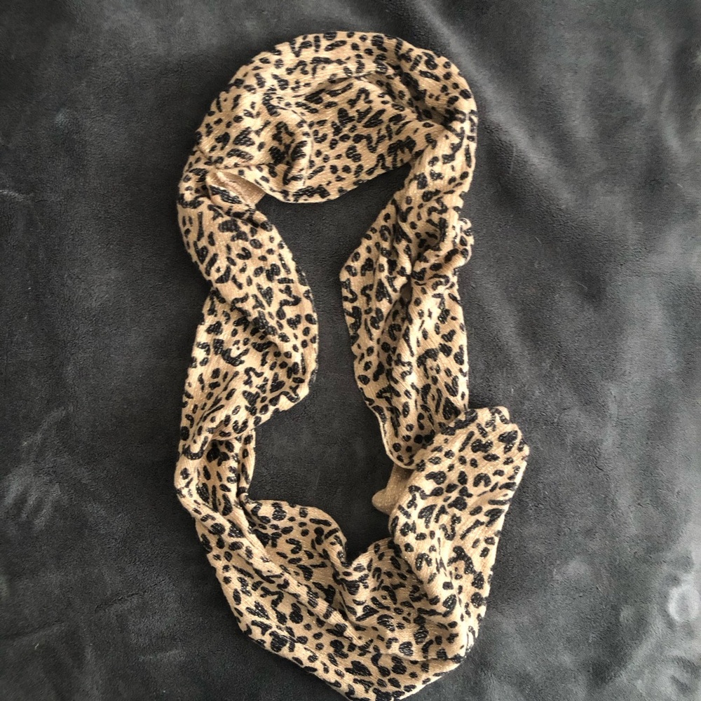 Leopard infinity scarf with gold metallic